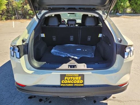 New 2026 Ford Mustang Mach-E Select image 17