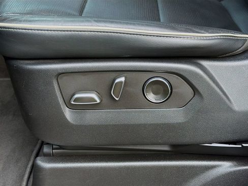 Certified 2023 Cadillac Escalade Sport RWD image 25