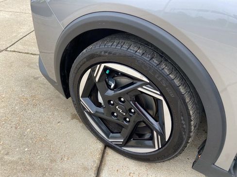 Used 2025 Kia K4 EX FWD image 25