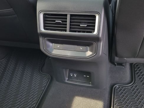 Certified 2025 Volkswagen Atlas Cross Sport SEL Premium R-Line image 47