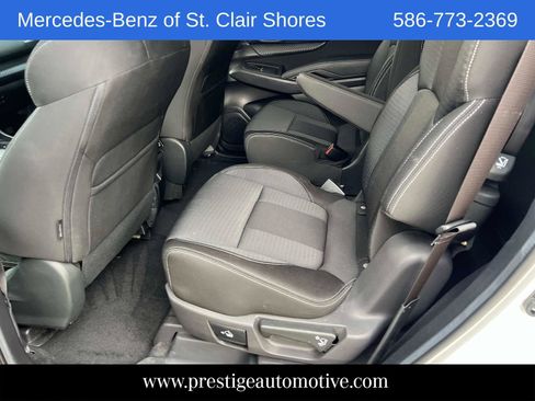 Used 2023 Subaru Ascent Premium w/ Convenience Package AWD/4WD image 12