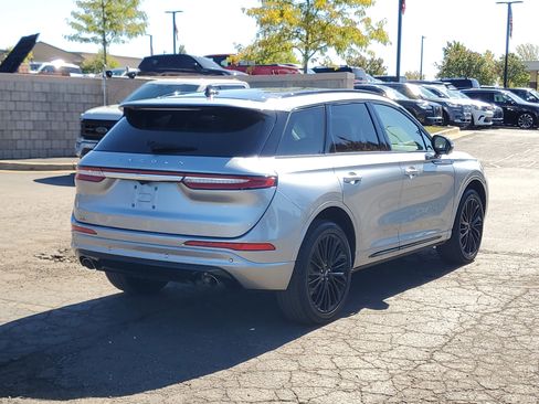 Used 2023 Lincoln Corsair Reserve w/ Equipment Group 201A image 6