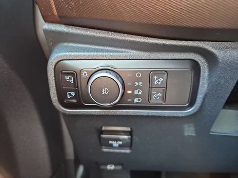 Used 2023 Ford Bronco Outer Banks AWD/4WD image 26