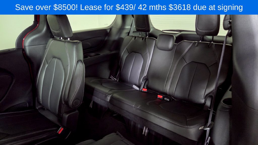 New 2026 Chrysler Pacifica Select FWD image 31