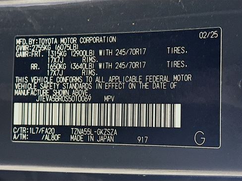 Used 2025 Toyota 4Runner SR5 image 12