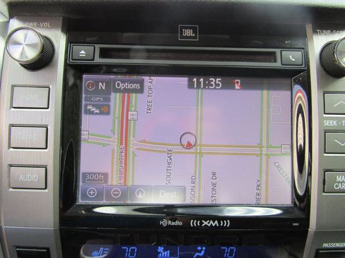 Used 2015 Toyota Tundra Platinum image 18