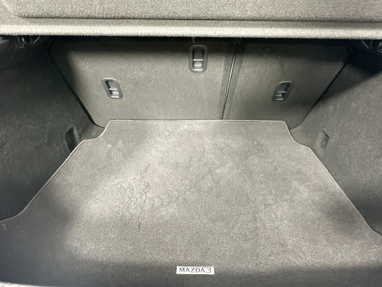 Used 2025 MAZDA MAZDA3 s FWD image 25