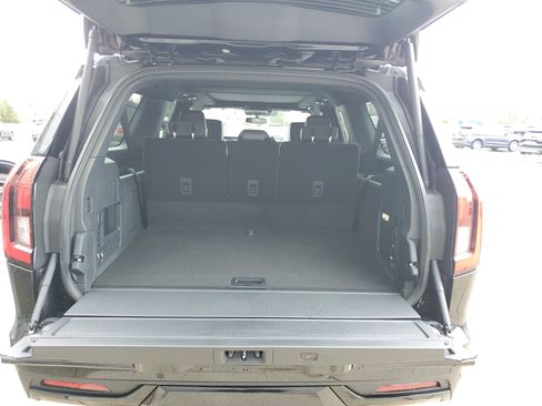 New 2025 Ford Expedition Max Platinum w/ Stealth Performance Package image 7