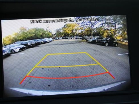 Used 2020 Hyundai Elantra SEL w/ Cargo Package (C1) image 11