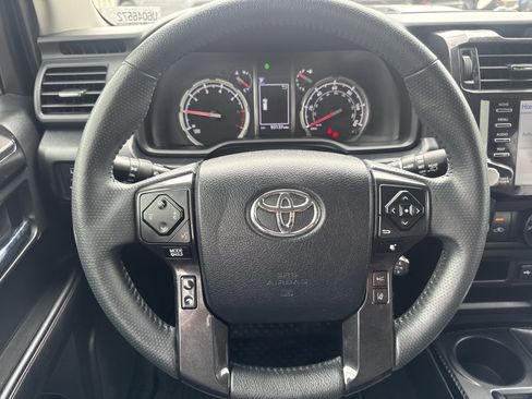 Used 2022 Toyota 4Runner TRD Off-Road Premium w/ Moonroof Package image 12