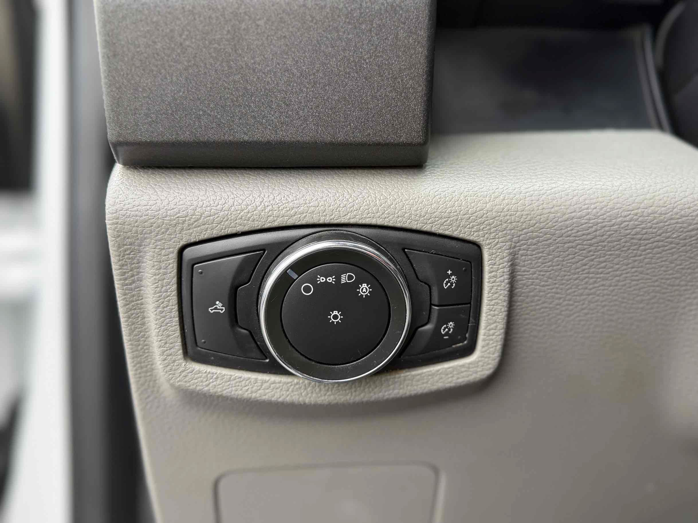 Used 2021 Ford F250 XL w/ Power Equipment Group AWD/4WD image 21