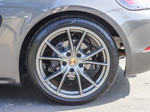 Used 2021 Porsche 718 Cayman RWD image 12