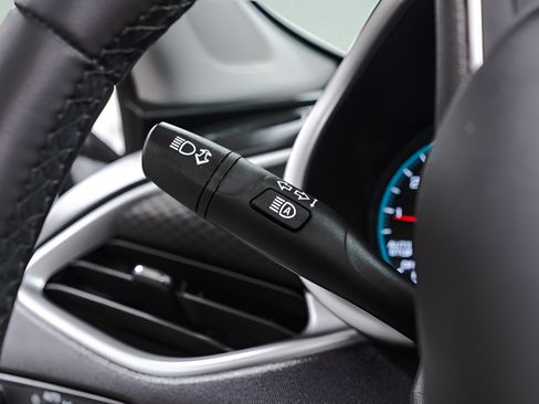 Used 2023 Chevrolet Malibu RS FWD image 19