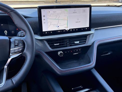 Used 2025 Ford Explorer ST-Line w/ ST-Line Street Pack image 7