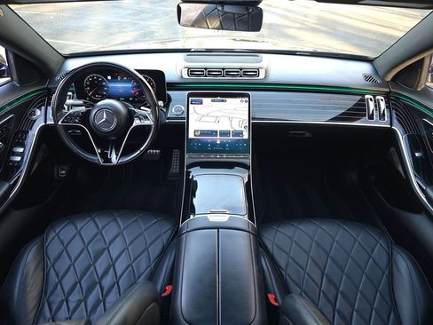 Used 2021 Mercedes-Benz S 580 4MATIC Sedan image 10