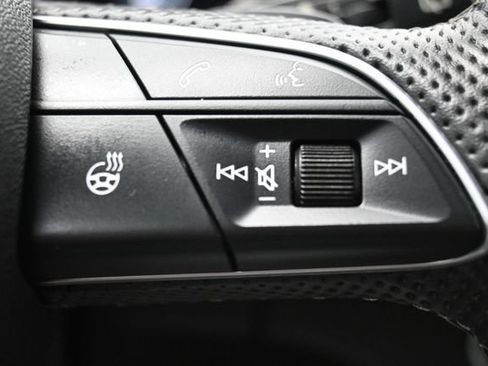Used 2022 Audi SQ5 Premium Plus AWD/4WD image 25