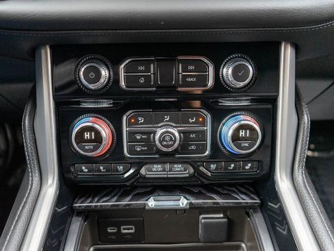 Certified 2024 GMC Yukon Denali AWD/4WD image 28