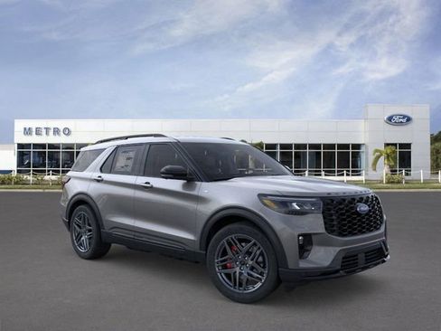 New 2026 Ford Explorer ST-Line image 7