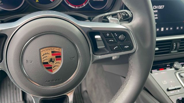 Used 2020 Porsche Cayenne AWD/4WD image 27