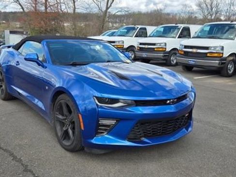 Used 2016 Chevrolet Camaro SS RWD image 1