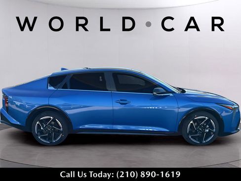 New 2025 Kia K4 GT-Line Turbo w/ GT-Line Sunroof Package FWD image 8