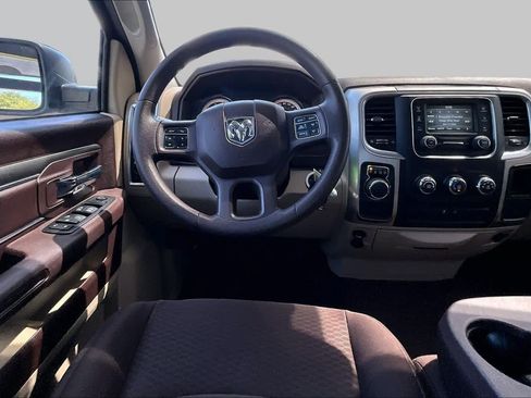 Used 2016 RAM 1500 Classic SLT RWD image 6
