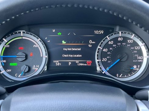 Certified 2025 Toyota Highlander XLE image 26