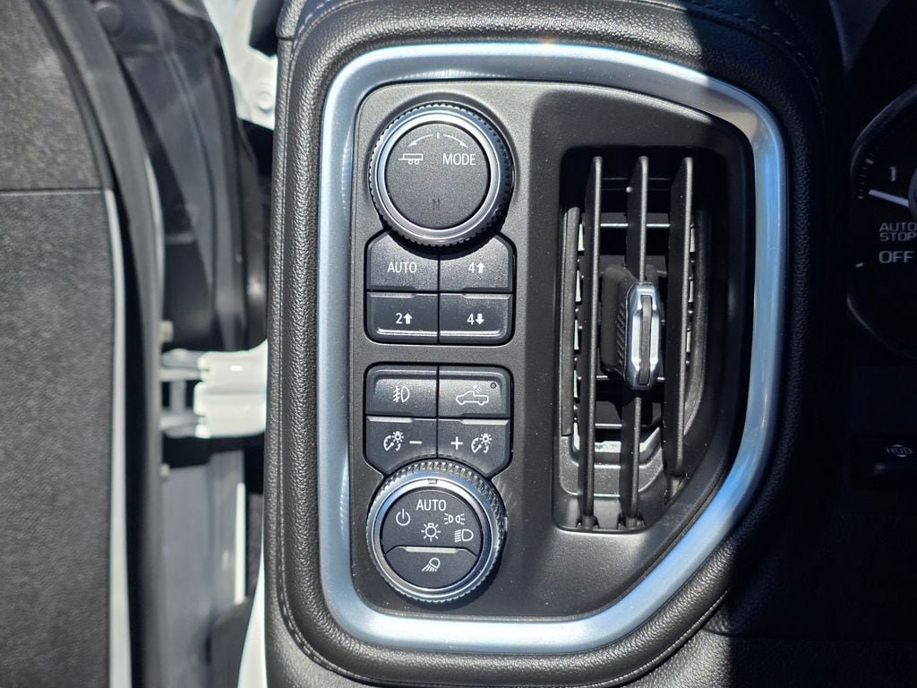 Used 2021 GMC Sierra 1500 Denali w/ Denali Ultimate Package AWD/4WD image 36