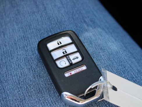 Used 2021 Honda Accord EX-L image 12