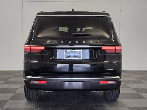 Used 2022 Jeep Wagoneer Series II image 6