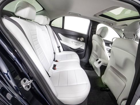 Used 2023 Mercedes-Benz E 350 Sedan image 10