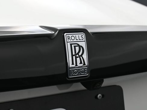 New 2027 Rolls-Royce Phantom Sedan RWD image 14
