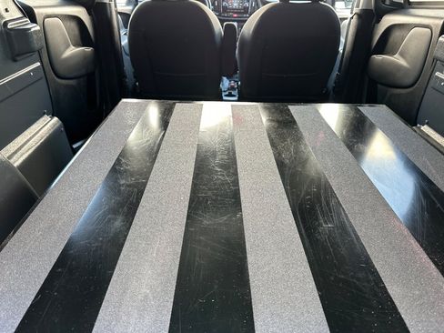 Used 2017 RAM ProMaster City Tradesman w/ Rear Back-up Camera Group FWD image 17