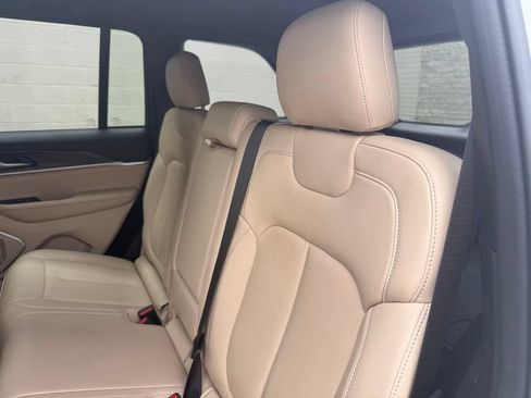 Used 2023 Jeep Grand Cherokee 4WD 4xe image 27