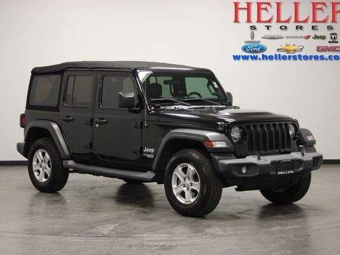 Used 2018 Jeep Wrangler Unlimited Sport S AWD/4WD image 1