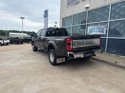 Used 2024 Ford F350 King Ranch w/ Chrome Package image 5
