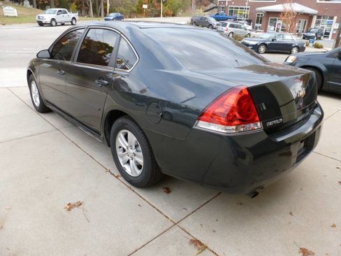 Used 2014 Chevrolet Impala Limited LS image 3