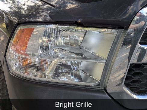 Used 2016 RAM 1500 Tradesman w/ Chrome Appearance Group image 10