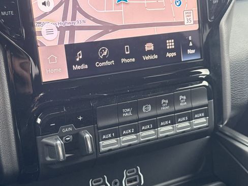 New 2026 RAM 3500 Big Horn AWD/4WD image 22