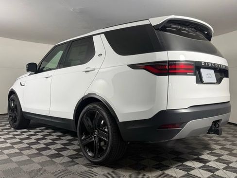New 2026 Land Rover Discovery S AWD/4WD image 4