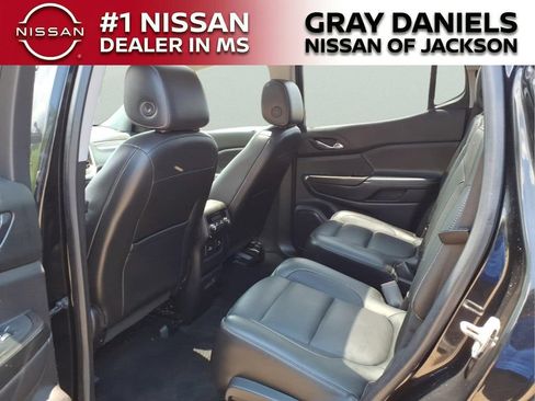 Used 2018 GMC Acadia SLT FWD image 27