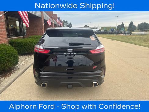 Certified 2023 Ford Edge ST w/ Equipment Group 401A AWD/4WD image 4