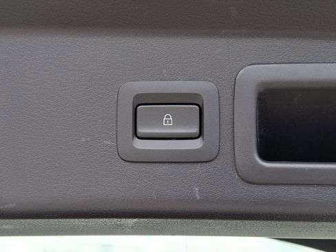 Used 2023 MAZDA CX-30 AWD 2.5 S w/ Preferred Package image 31