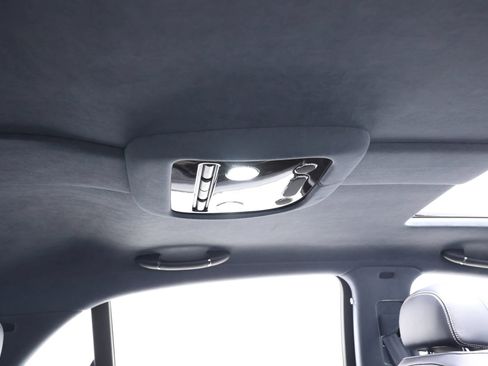 Used 2016 Bentley Flying Spur V8 AWD/4WD image 87