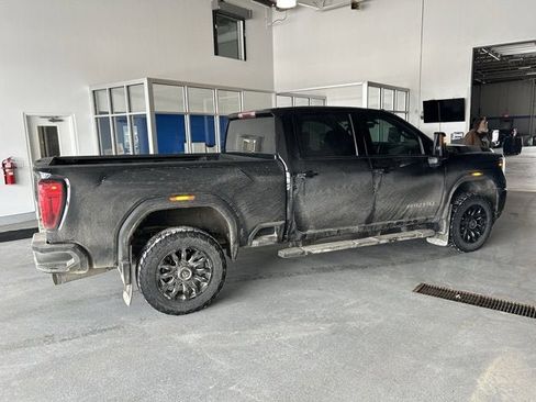 Certified 2023 GMC Sierra 3500 AT4 image 4