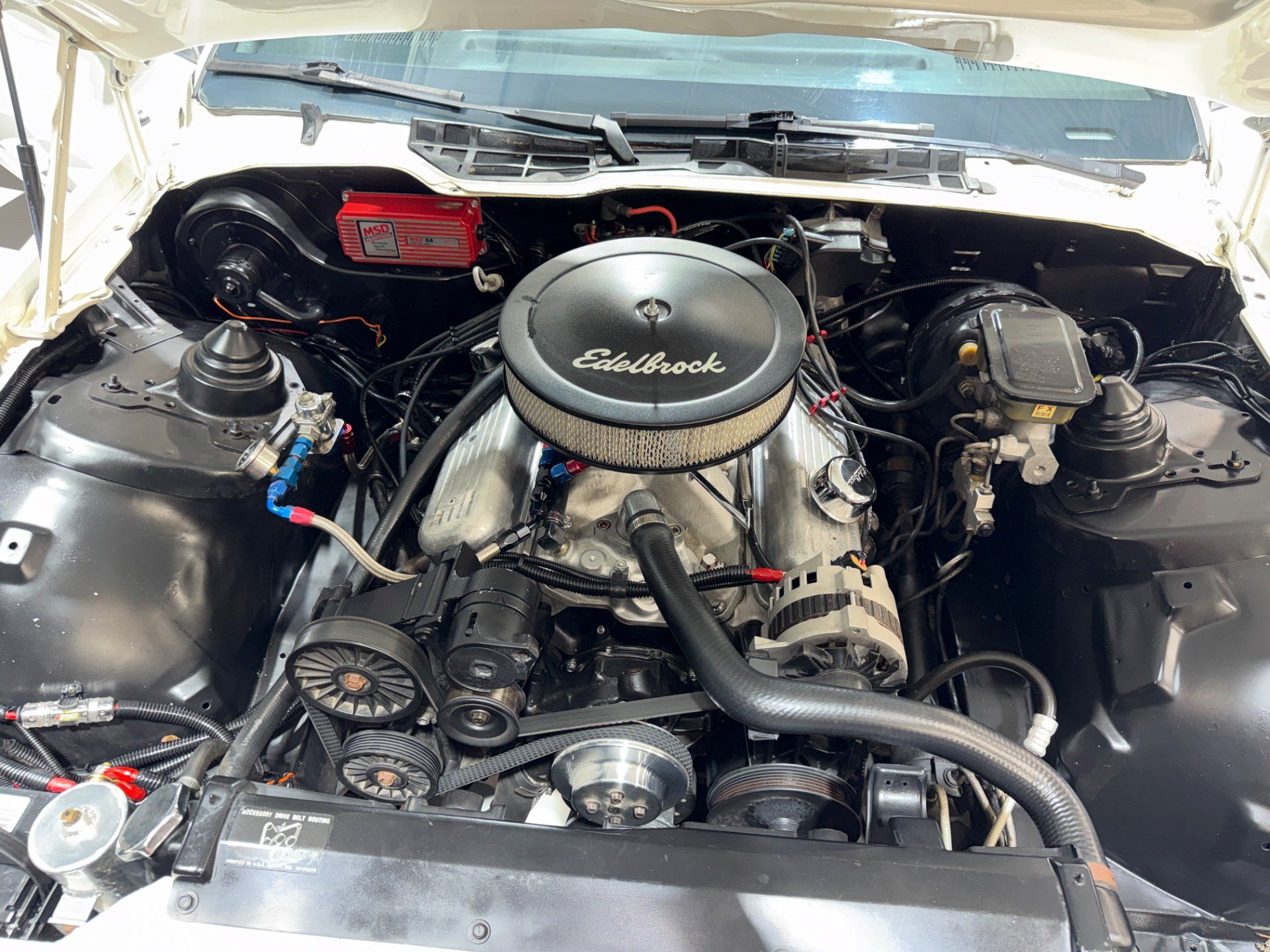Used 1989 Chevrolet Camaro IROC-Z RWD image 3
