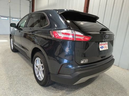 Certified 2023 Ford Edge SEL w/ Convenience Package AWD/4WD image 8