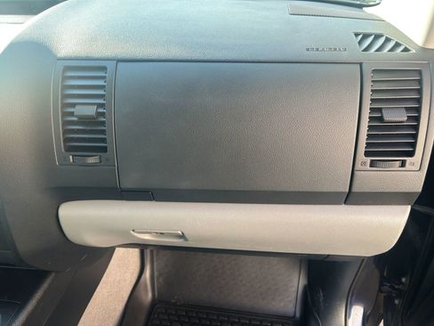 Used 2010 Toyota Tundra Limited image 46