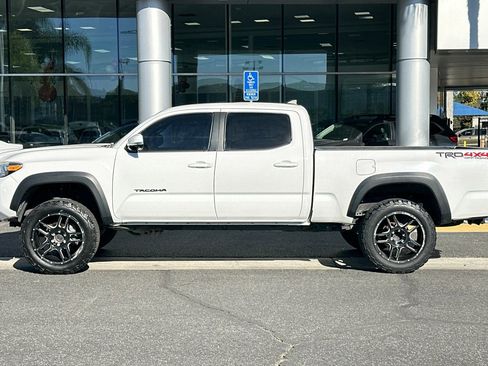 Used 2019 Toyota Tacoma 4x4 Double Cab image 7