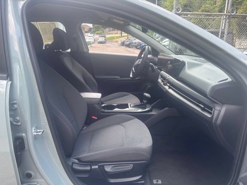 Used 2025 Kia K4 FWD image 21